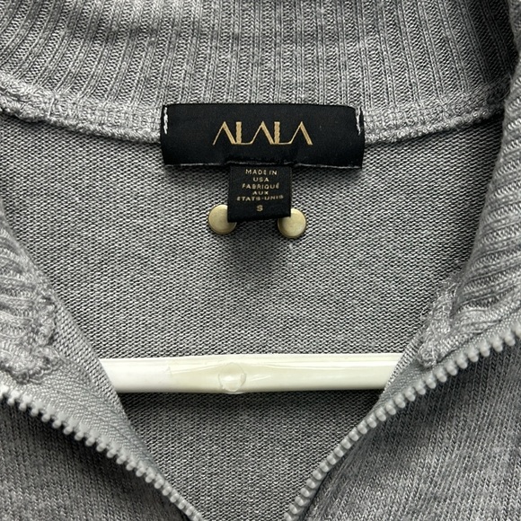 ALALA wander quarter zip - Picture 3 of 5